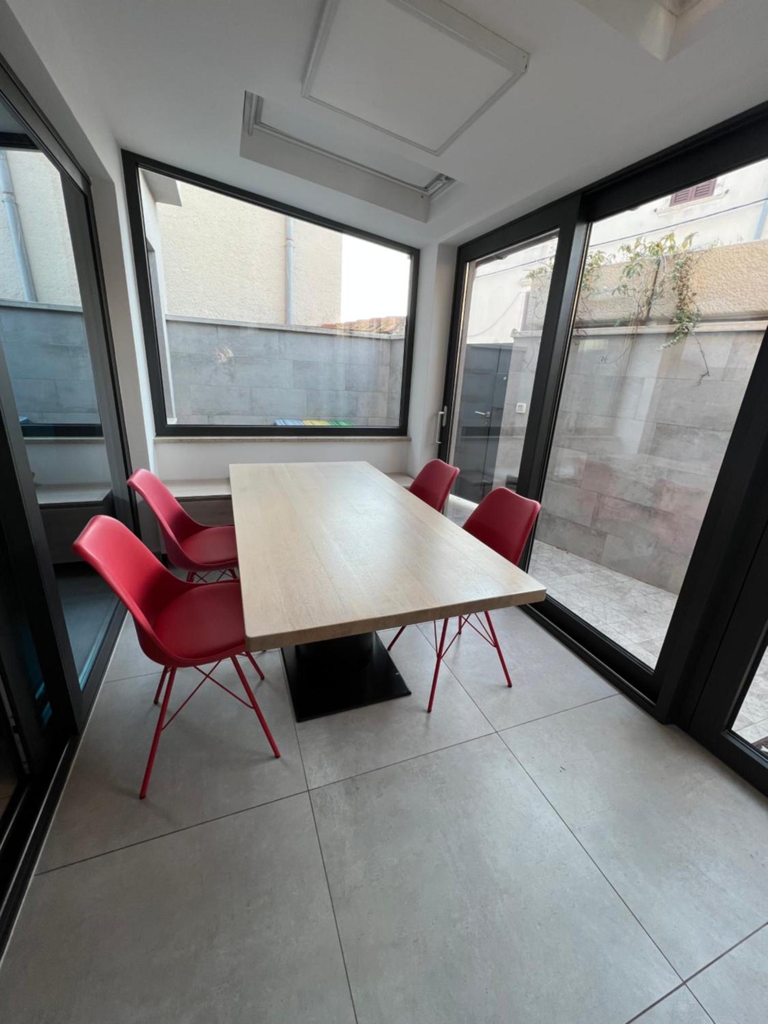 פרמנטורה Alison Apartments מראה חיצוני תמונה
