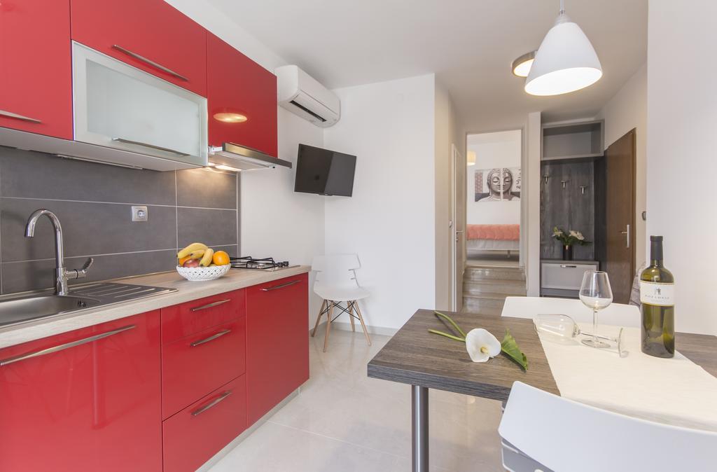 פרמנטורה Alison Apartments מראה חיצוני תמונה