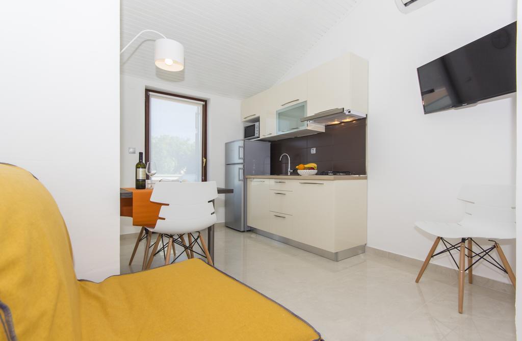 פרמנטורה Alison Apartments מראה חיצוני תמונה