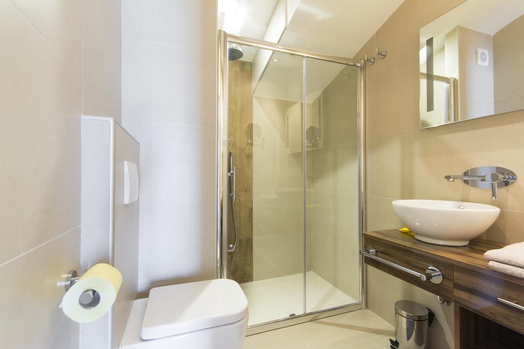 פרמנטורה Alison Apartments מראה חיצוני תמונה